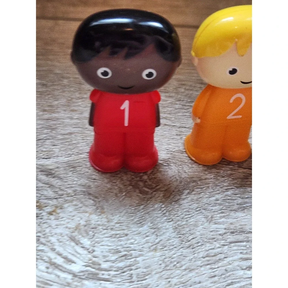 4 Learning Resources Replacement Figures # 1-4